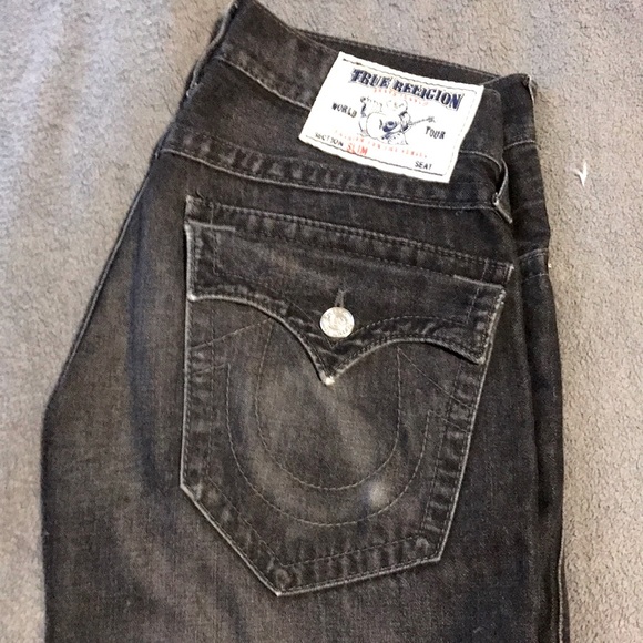 32’ waste True Religion jeans. Great condition - Picture 1 of 3